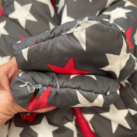 3/$20 Hatley Snow Suit - Picture 7 of 9